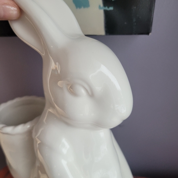 Large Rabbit Planter New w/Tags - Picture 2 of 10